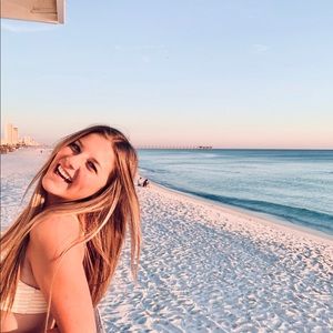 Meet your Posher, Kobree